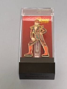 FigPin David Bowie Ziggy Stardust #177 Collectible Enamel Pin
